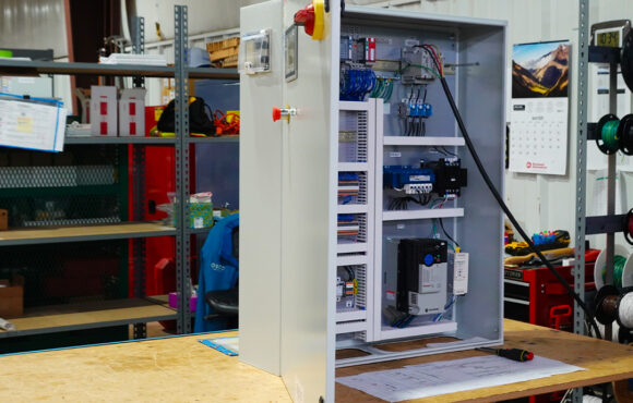 Retrofitting Control Panels: When to Upgrade Instead of Replace