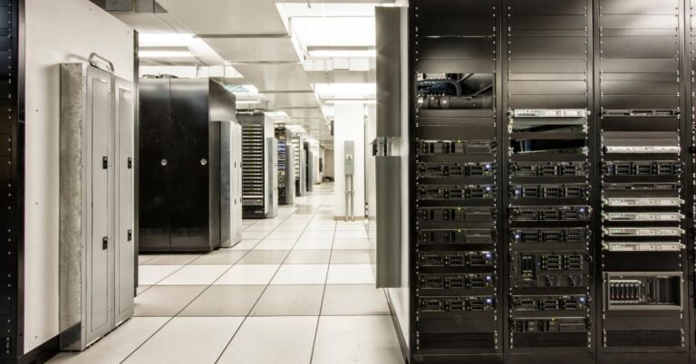 Designing Data Center Control Systems for Reliability and Scalability blog image