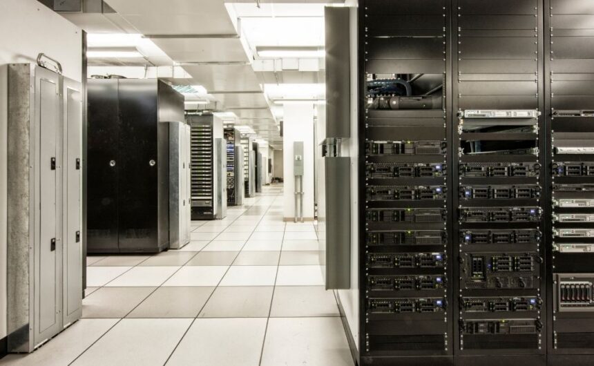 Designing Data Center Control Systems for Reliability and Scalability blog image